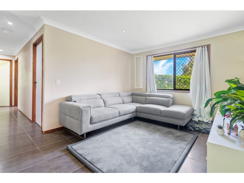 3 Nugent Court, Helensvale QLD 4212