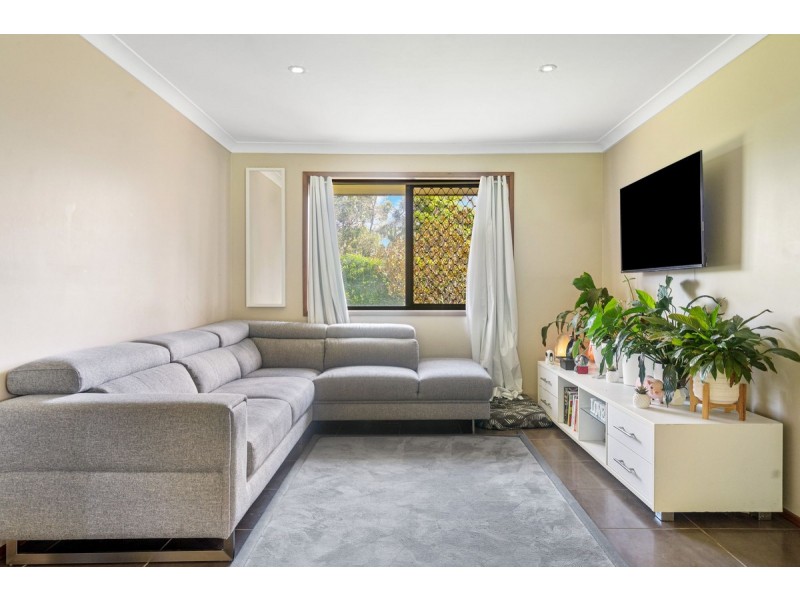 3 Nugent Court, Helensvale QLD 4212