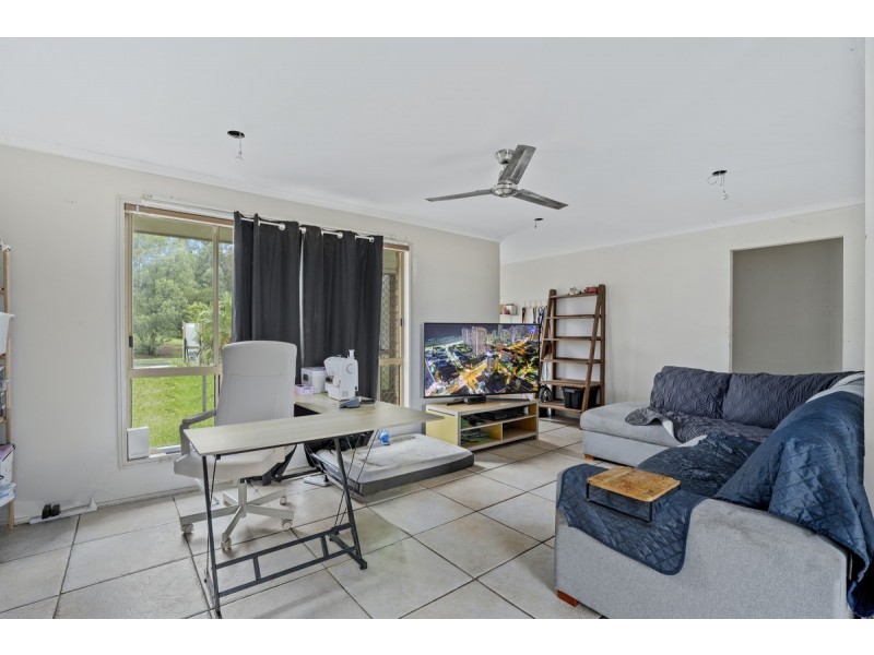 105 Universal Street, Oxenford QLD 4210