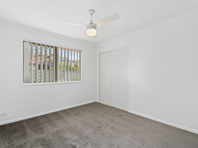 2 Wellers Street, Pacific Pines QLD 4211