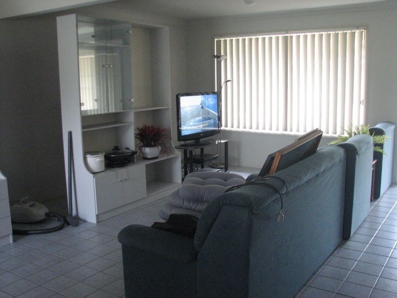 15 Crows Ash Court, Oxenford QLD 4210