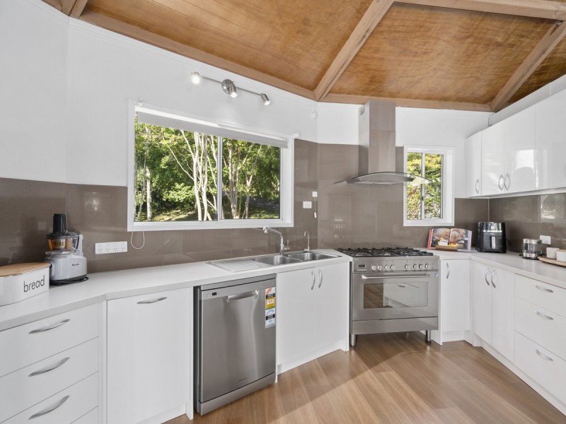 74-78 Akoonah Drive, Beechmont QLD 4211