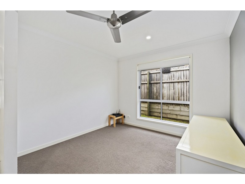 59 Macintyre Parade, Pacific Pines QLD 4211