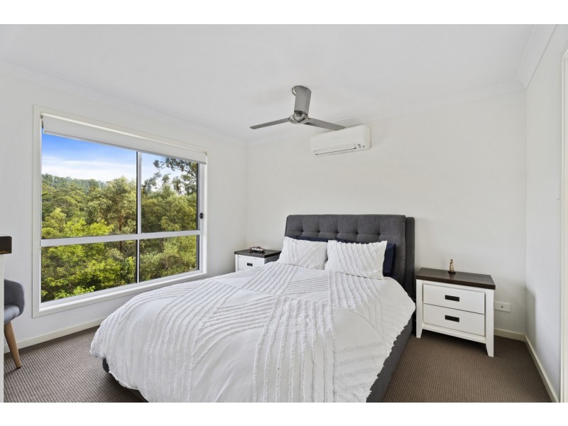 59 Macintyre Parade, Pacific Pines QLD 4211