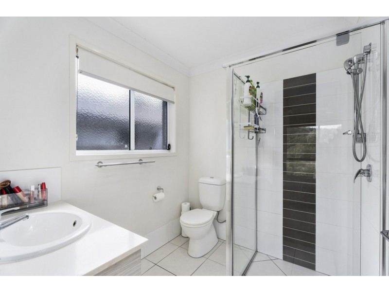 59 Macintyre Parade, Pacific Pines QLD 4211