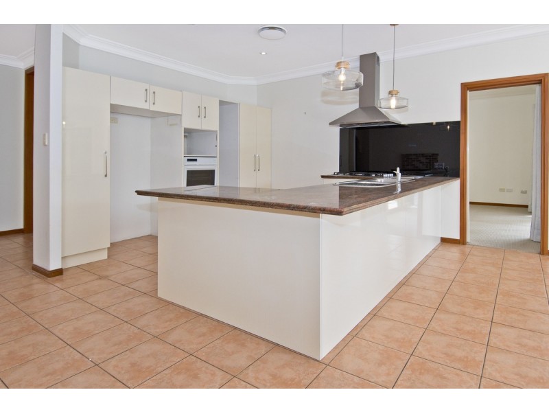 12 Saltwater Terrace, Helensvale QLD 4212