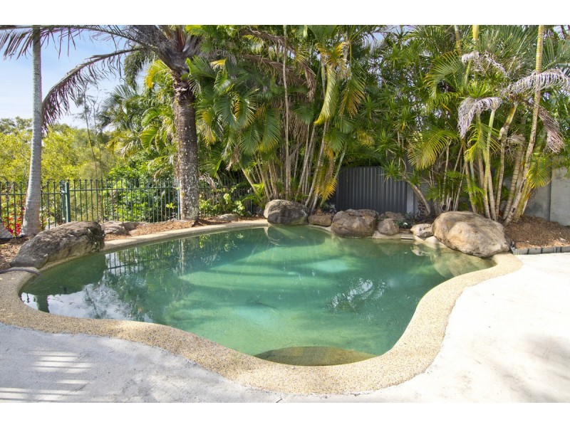 12 Saltwater Terrace, Helensvale QLD 4212