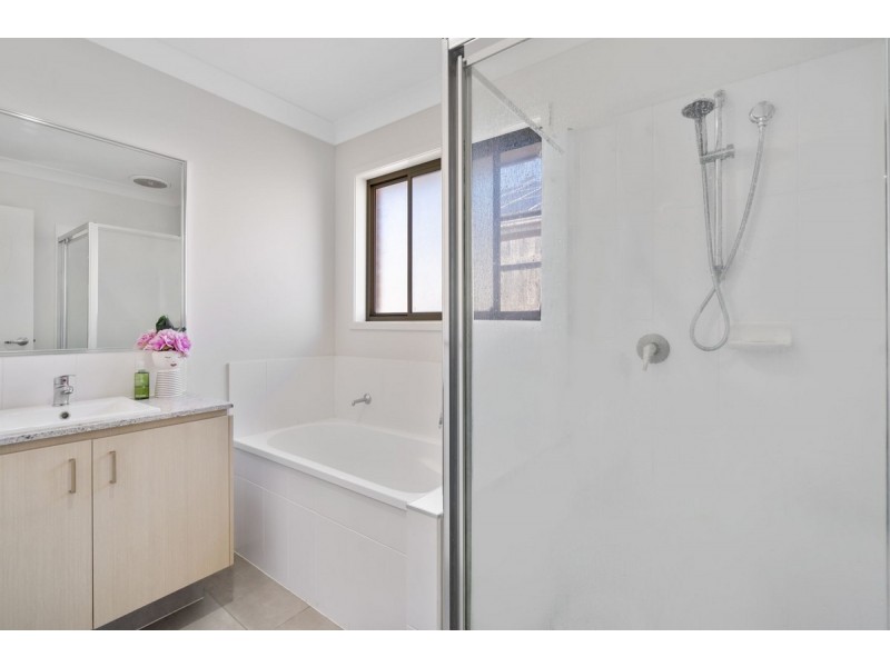 8 Sapporo Court, Bahrs Scrub QLD 4207