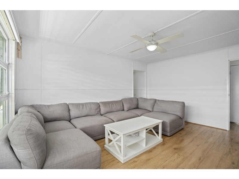 12 Mabel Avenue, Southport QLD 4215