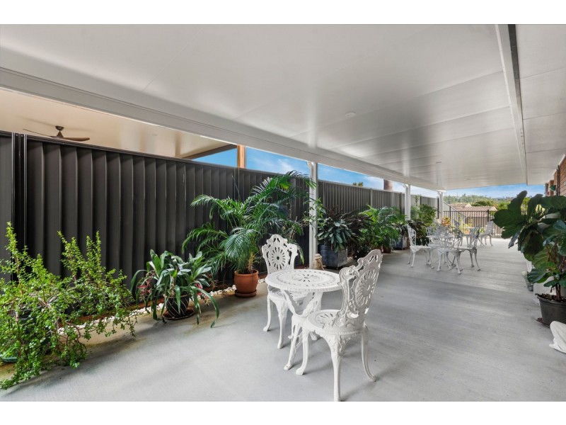 16 Ridgevale Drive, Helensvale QLD 4212
