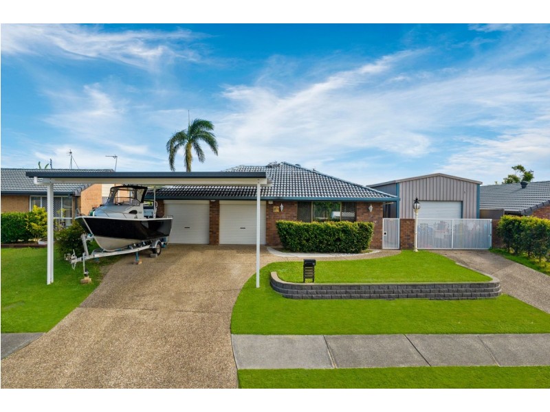 16 Ridgevale Drive, Helensvale QLD 4212