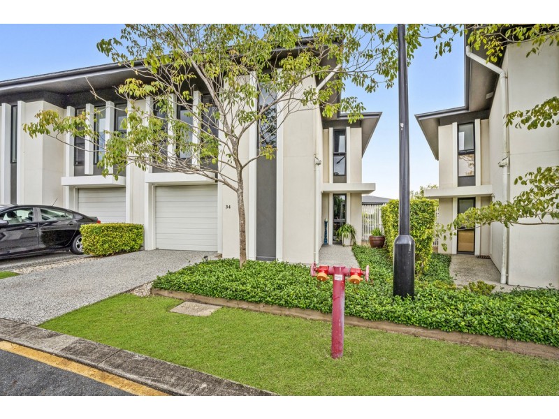 34/18 Archipelago Street, Pacific Pines QLD 4211