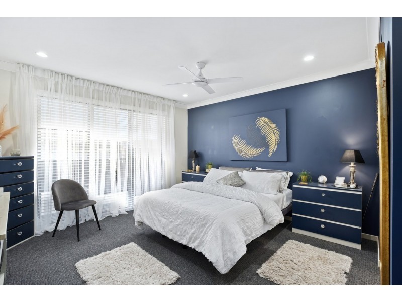 34/18 Archipelago Street, Pacific Pines QLD 4211