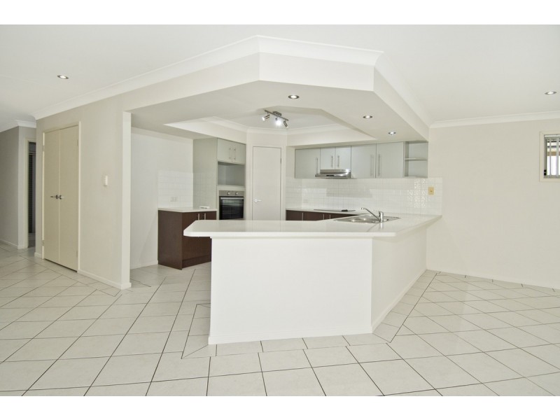 22 Victoria Drive, Pacific Pines QLD 4211