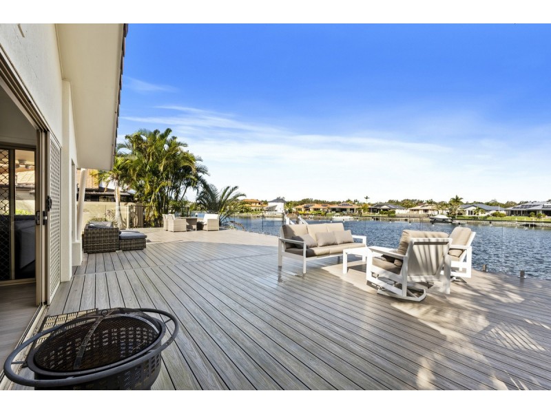 9 Glenwater Crescent, Helensvale QLD 4212