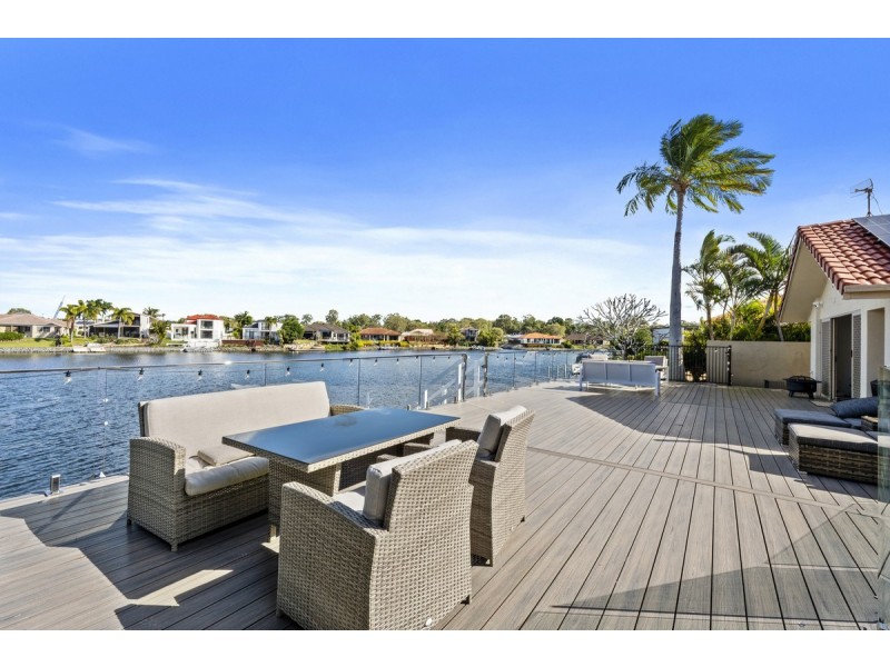 9 Glenwater Crescent, Helensvale QLD 4212