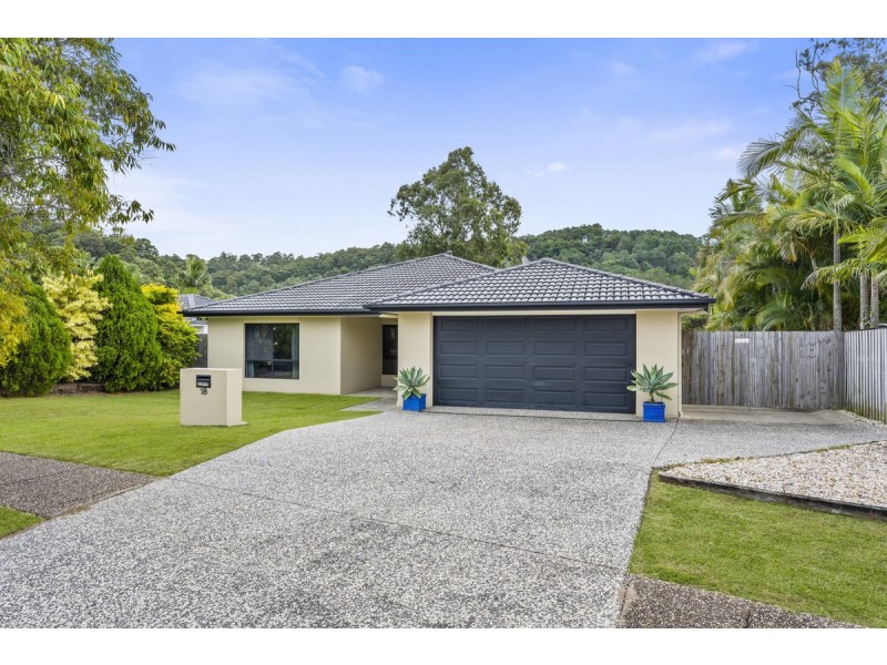 18 Maloney Crescent, Maudsland QLD 4210