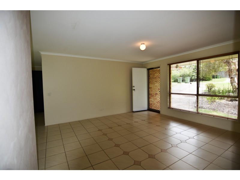 2/9 Academy Street, Oxenford QLD 4210