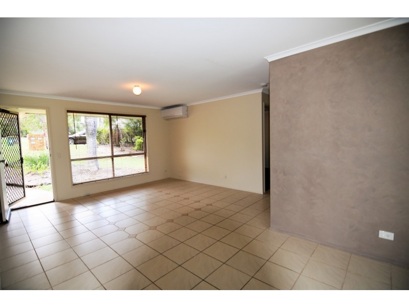 2/9 Academy Street, Oxenford QLD 4210