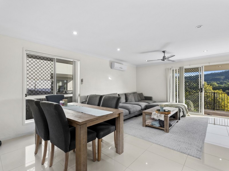 67 Macintyre Parade, Pacific Pines QLD 4211