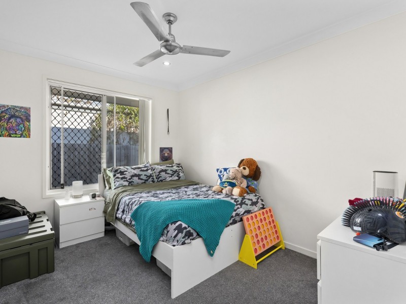 67 Macintyre Parade, Pacific Pines QLD 4211