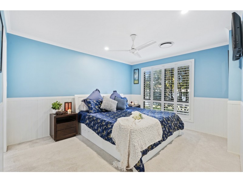 1 Duice Court, Oxenford QLD 4210