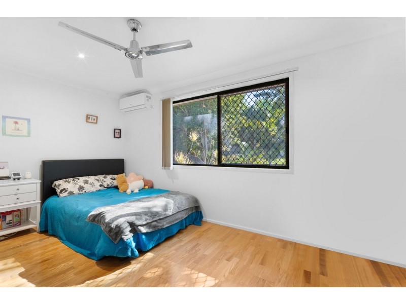 13/71 Olsen Avenue, Labrador QLD 4215