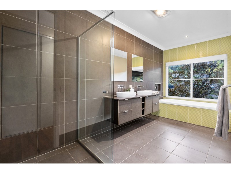 34 Ellen Grant Drive, Willow Vale QLD 4209