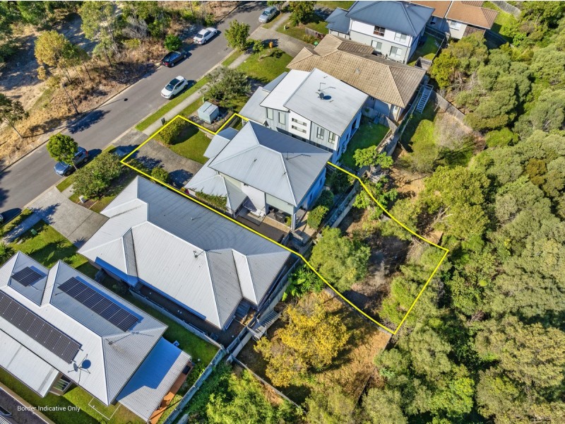 69 Macintyre Parade, Pacific Pines QLD 4211