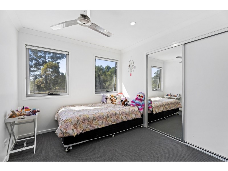 69 Macintyre Parade, Pacific Pines QLD 4211