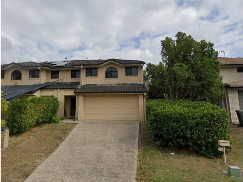 2/16 Crosby Avenue, Pacific Pines QLD 4211