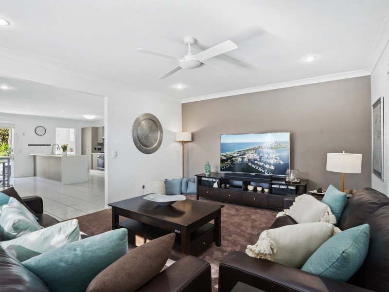 26 Appollo Place, Oxenford QLD 4210