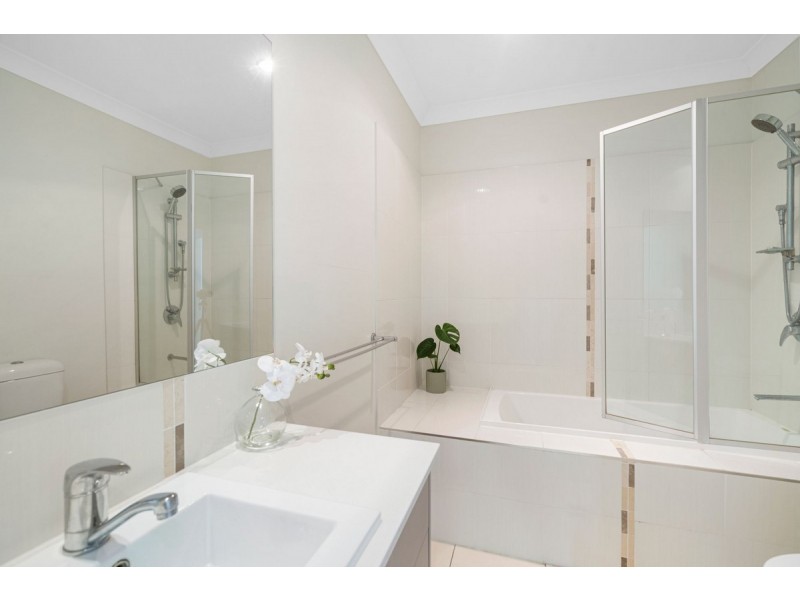 7/26 Careel Close, Helensvale QLD 4212