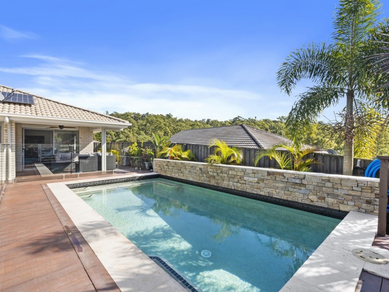 9 Haughton Street, Pacific Pines QLD 4211