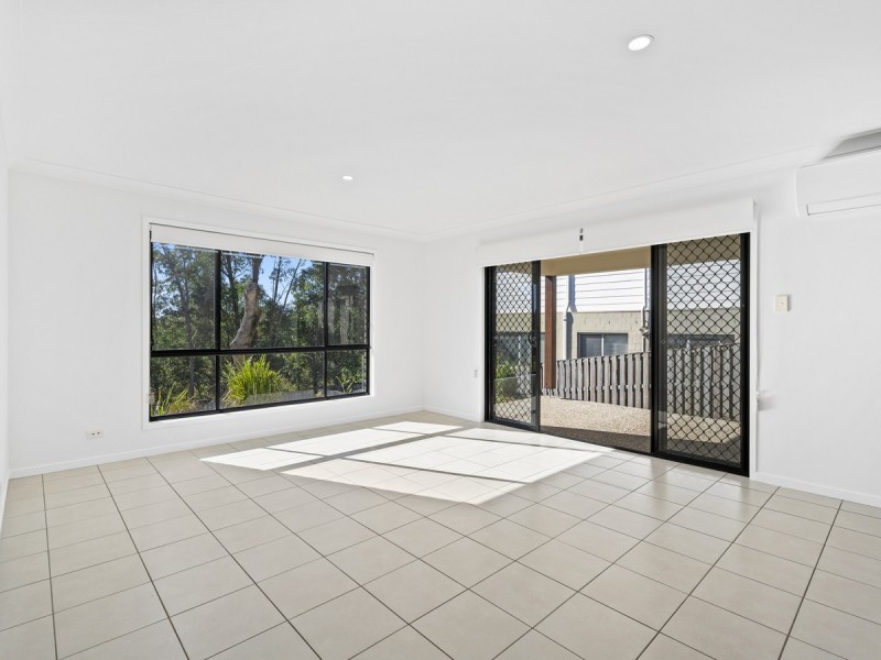 47 Codrington Circuit, Pacific Pines QLD 4211