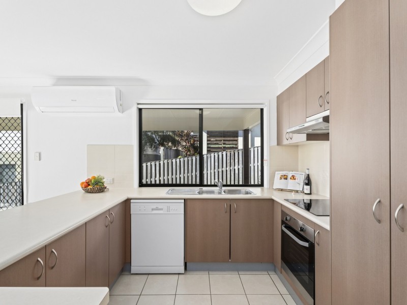 47 Codrington Circuit, Pacific Pines QLD 4211