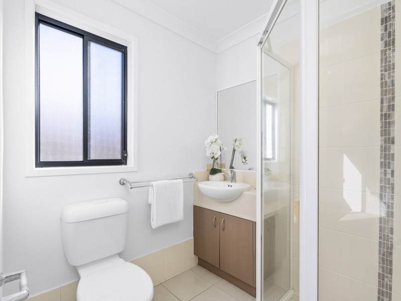 47 Codrington Circuit, Pacific Pines QLD 4211