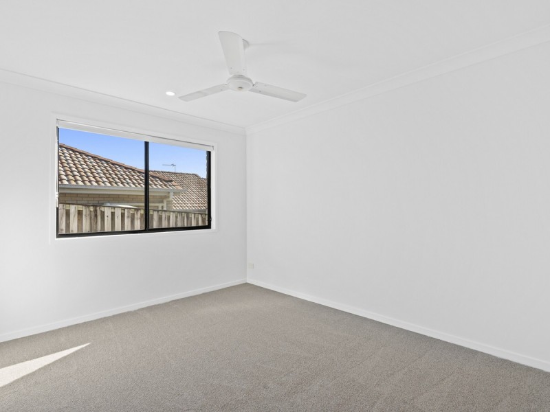 47 Codrington Circuit, Pacific Pines QLD 4211