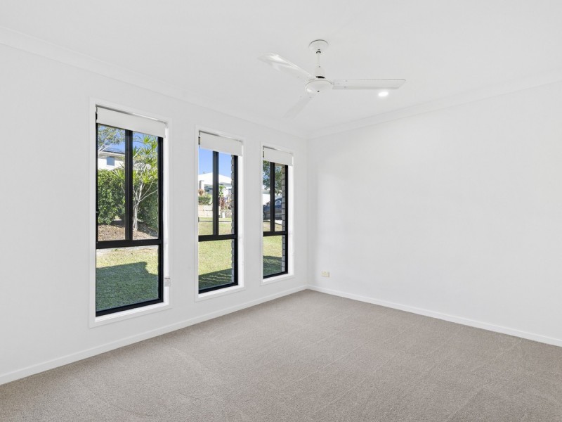 47 Codrington Circuit, Pacific Pines QLD 4211