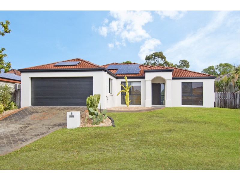 8 Howland Circuit, Pacific Pines QLD 4211
