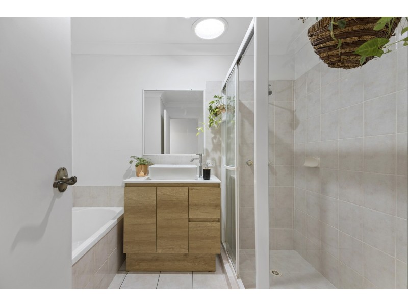29-31 Dapsang Drive, Tamborine Mountain QLD 4272