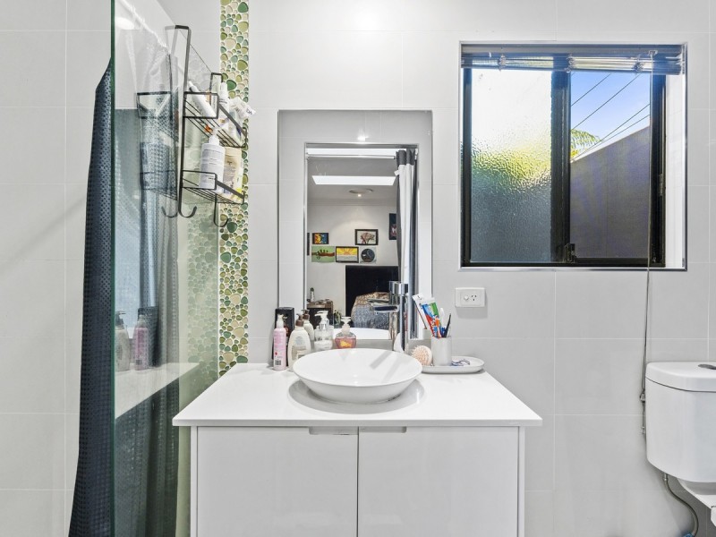 41 River Oak Drive, Helensvale QLD 4212