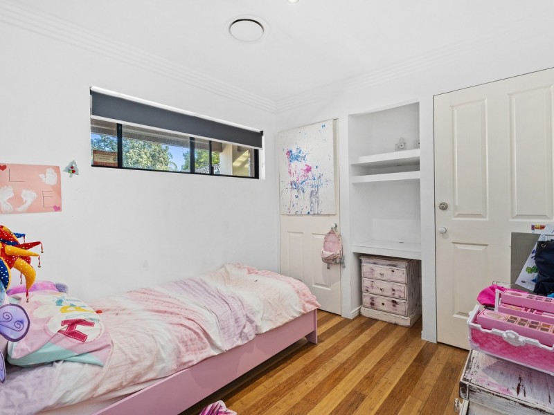 41 River Oak Drive, Helensvale QLD 4212
