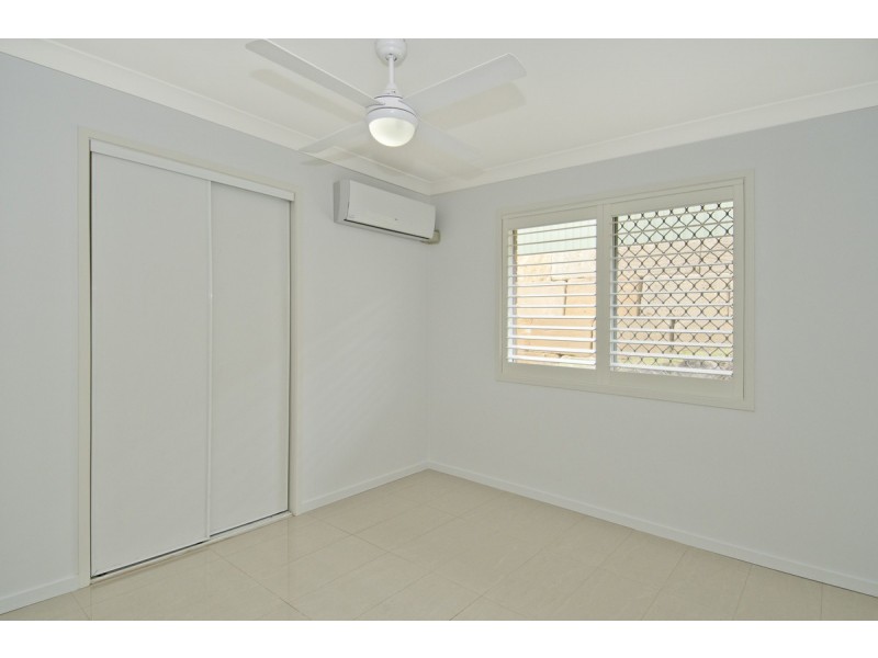 184 Universal Street, Oxenford QLD 4210