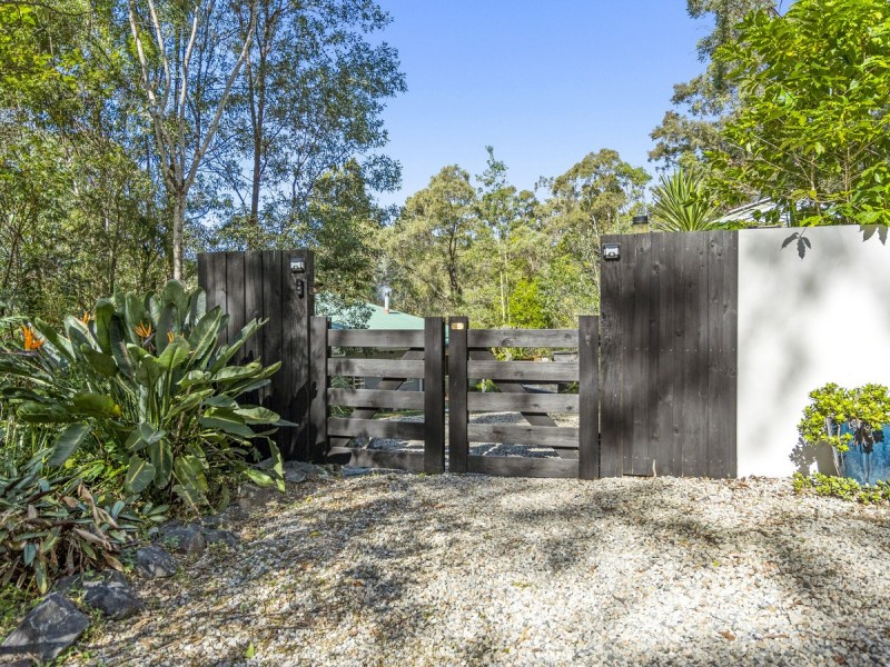 79 Mystery Road, Guanaba QLD 4210