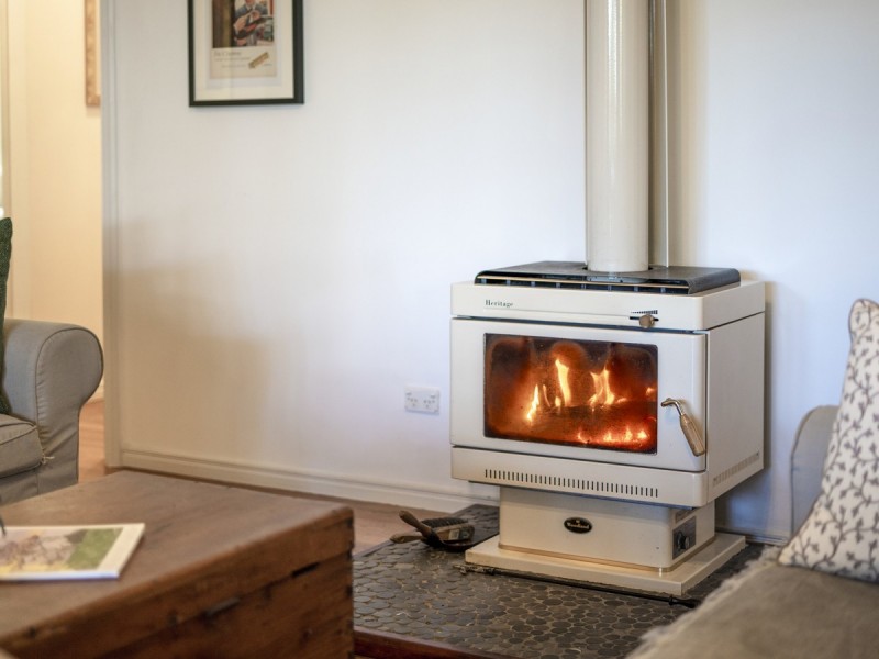 79 Mystery Road, Guanaba QLD 4210