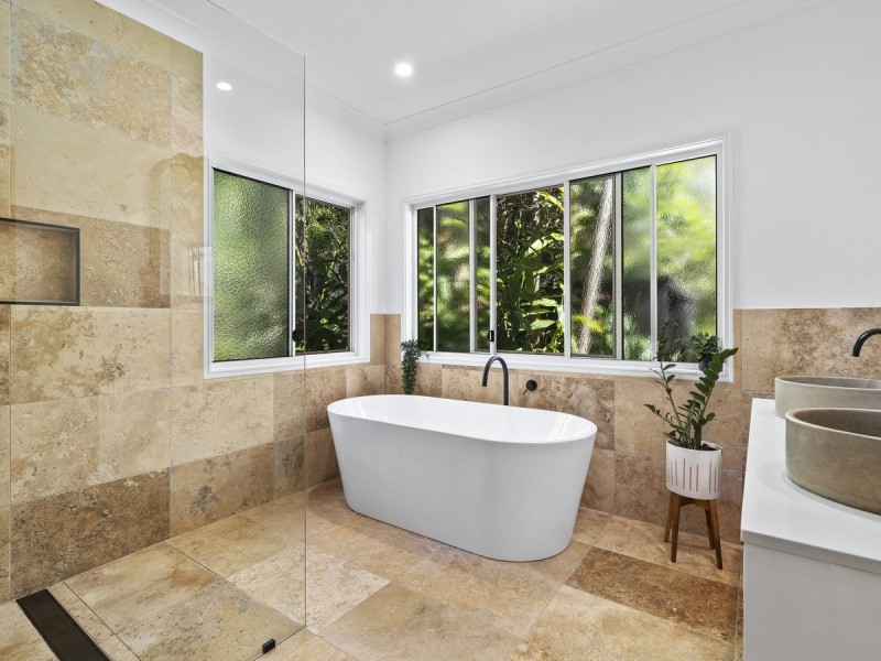 79 Mystery Road, Guanaba QLD 4210