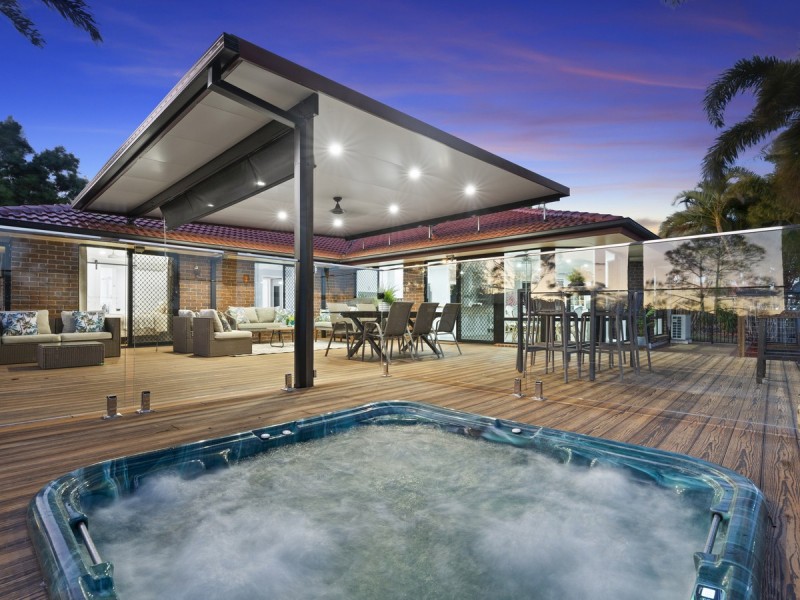 22 Midway Terrace, Pacific Pines QLD 4211