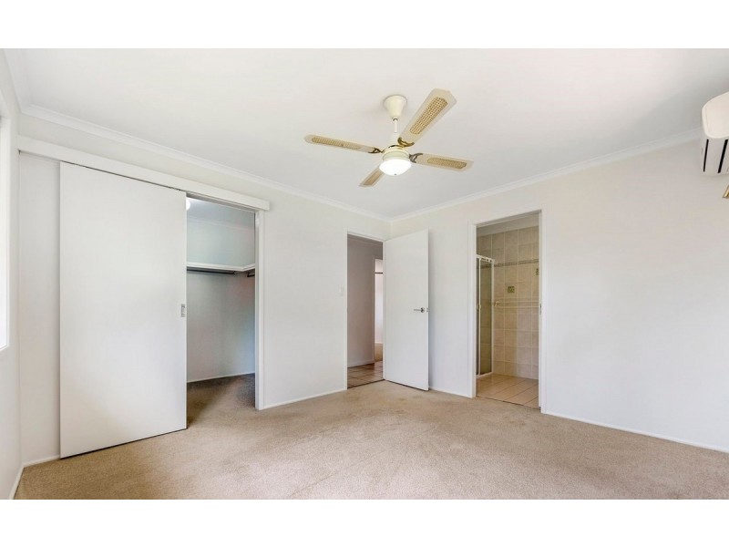 379 Hinkler Drive, Worongary QLD 4213