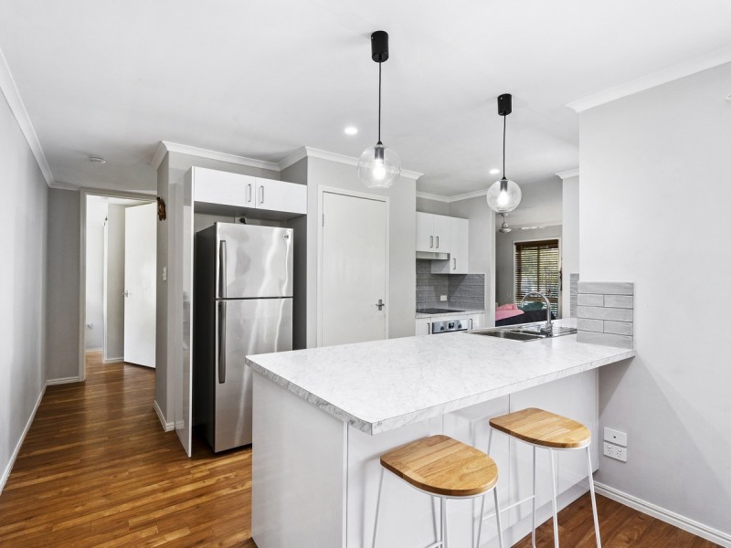 8 Mona Court, Oxenford QLD 4210